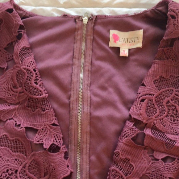 Super cute and girly lace deep v romper NWOT - Picture 4 of 6